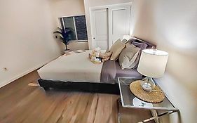 Two Bedroom Condo At Universal Studios